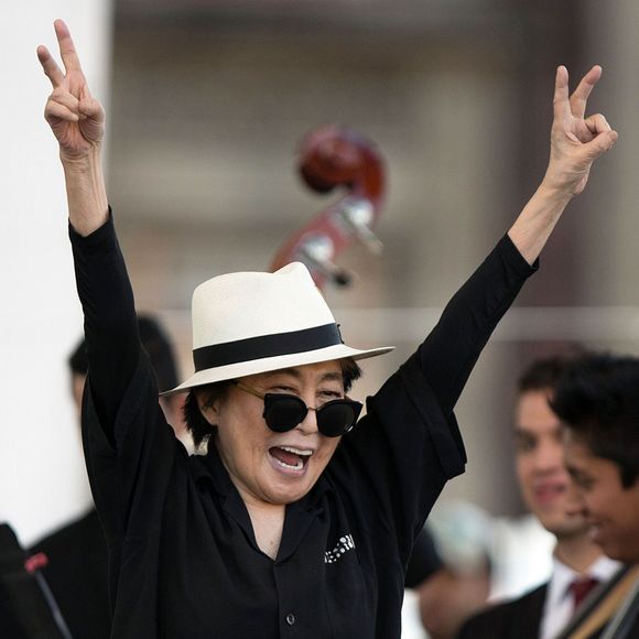 Yoko Ono lors de l'évenement "Land of Hope" contre la violence à Mexico City le 3 février 2016