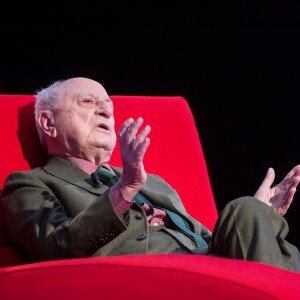 Exclusif - Enregistrement de l'émission "Le Divan" présentée par Marc-Olivier Fogiel avec Pierre Bergé, diffusion le 23 février sur France 3. Le 11 février 2016 ©Cyril Moreau/Bestimage