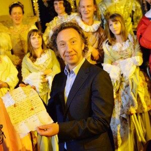 Exclusif - Stéphane Bern (conseiller artistique et historique) et les comédiens - Répétitions du spectacle "Le dernier bal de la reine de France" qui permet un voyage extraordinaire dans le temps au coeur d'une expérience inédite au Château de Denonville, le 28 août 2015.