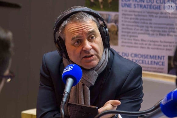 Xavier Bertrand visite le Salon International de l'Agriculture à Paris, le 1er mars 2016.