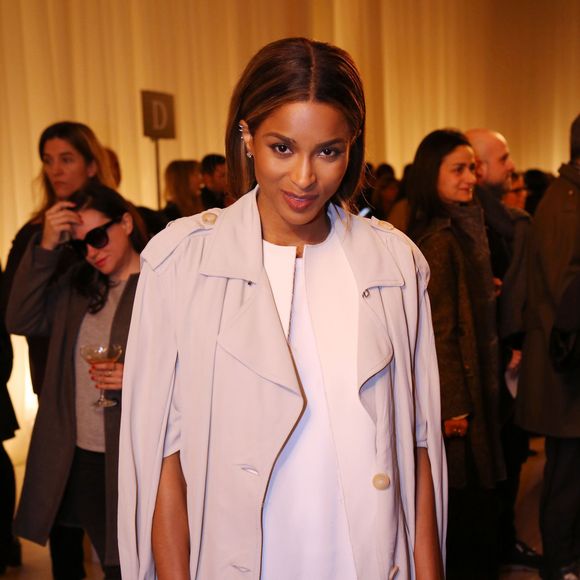 Ciara - Défilé Lanvin (collection prêt-à-porter automne-hiver 2016-2017) au lycée Carnot à Paris. Le 3 mars 2016.