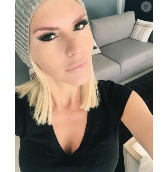 Amélie Neten sur Instagram en février 2016.