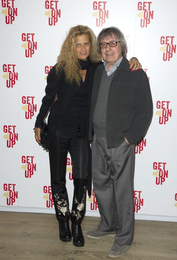 Bill Wyman et sa femme Suzanne Accosta - Soirée de la projection du film "Get On Up" à Londres le 14 septembre 2014.