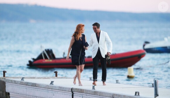 Sarah Ferguson et Manuel Fernandez lors du mariage de Bob Geldof et Jeanne Marine à la plage du Tropicana Club à Rayol Canadel le 19 septembre 2015 (semi-exclusif). Début 2016, on apprend que le couple aurait rompu après deux ans de relation.