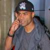 Ashley Cole à l'aéroport LAX de Los Angeles le 3 février 2016, de retour en Californie quatre jours après la naissance de son premier enfant avec Sharon Canu.