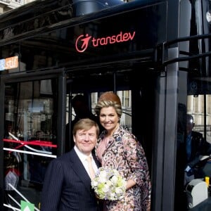 Le roi Willem-Alexander et la reine Maxima des Pays-Bas arrivent à l'Hotel de Ville à Paris, le 11 mars 2016.11/03/2016 - Paris