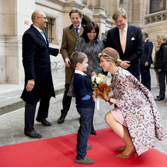 Le roi Willem-Alexander et la reine Maxima des Pays-Bas arrivent à l'Hotel de Ville à Paris, le 11 mars 2016.11/03/2016 - Paris