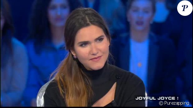 Joyce Jonathan dans Salut les terriens sur Canal +, le 12 mars 2016.