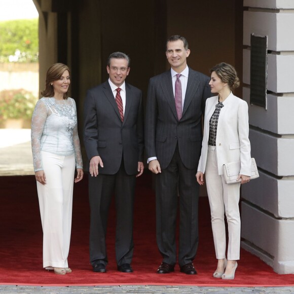 Le roi Felipe VI et la reine Letizia d'Espagne étaient en visite officielle à Porto Rico le 15 mars 2016 à l'occasion du VIIe Congrès international de la langue espagnole.