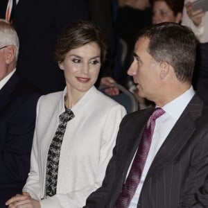 Le roi Felipe VI et la reine Letizia d'Espagne étaient en visite officielle à Porto Rico le 15 mars 2016 à l'occasion du VIIe Congrès international de la langue espagnole.