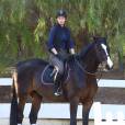 Exclusif - Iggy Azalea fait de l'équitation à Los Angeles. Le 2 décembre 2015