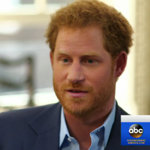 Le prince Harry face à Erin Roberts à Kensington Palace, en interview pour Good Morning America, mars 2016.