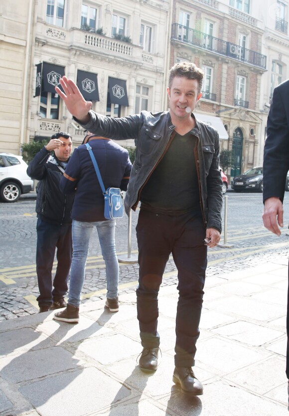 Exclusif - James Marsters à Paris le 18 mars 2016. Il est attendu à la convention "Witches VS Vampires"qui se déroulera les 19 et 20 mars 2016 à Paris. © Denis Guignebourg / Bestimage
