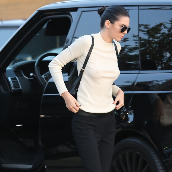 Kendall Jenner à la soirée d'anniversaire de Rob Kardashian Jr. au restaurant Nobu à Malibu, le 17 mars 2016.