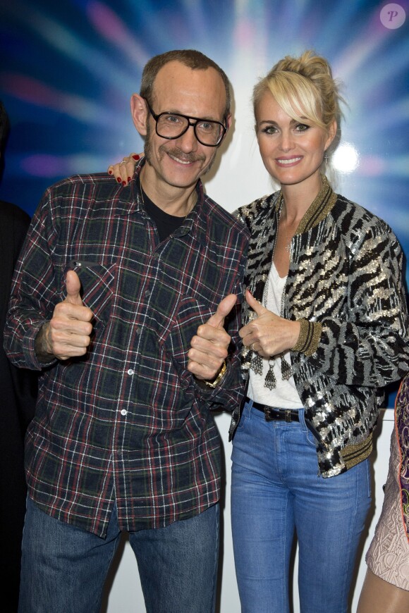 Terry Richardson et Laeticia Hallyday - Vernissage des expositions Xavier Veilhan "Music" et Terry Richardson "The sacred and the profane" à la Galerie Perrotin à Paris. Le 6 mars 2015 Preview of the exhibitions of Xavier Veilhan and Terry Richardson at Perrotin gallery in Paris. On march 6th 201506/03/2015 - Paris