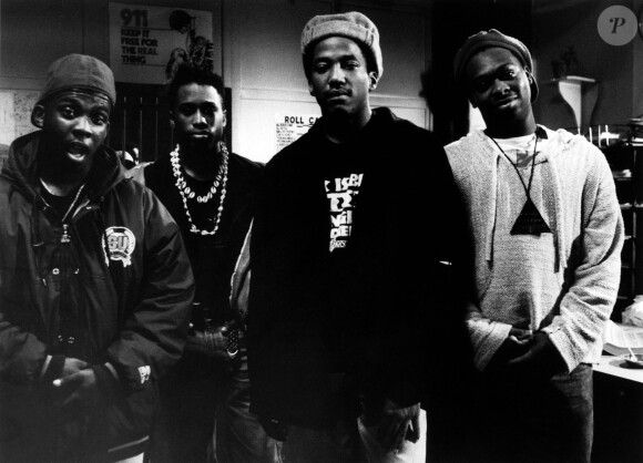 Phife Dawg, Ali Shaheed Muhammad, Q-Tip, Jarobi White du groupe A Tribe Called Quest, sur le tournage du clip 'I Left My Wallet in El Segundo' en 1990