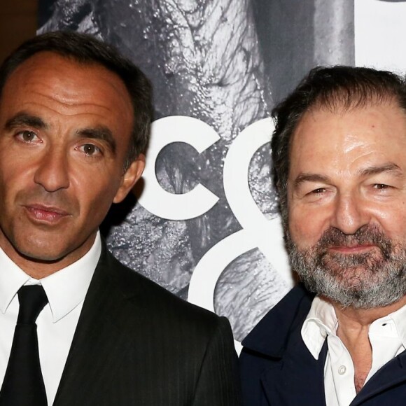 Nikos Aliagas, Denis Olivennes - Inauguration de l'exposition photographique de Nikos Aliagas intitulée "Corps et âmes" à la Conciergerie à Paris le 23 Mars 2016. L'animateur de TF1 présente, dans ce monument historique et révolutionnaire, une facette moins connue de sa personnalité : il expose, en grand format et en noir et blanc, dix clichés très personnels ainsi qu'un diaporama de portraits de personnalités du 24 mars au 22 mai 2016. © Dominique Jacovides / Bestimage