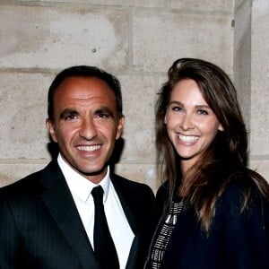 Nikos Aliagas, Ophélie Meunier - Inauguration de l'exposition photographique de Nikos Aliagas intitulée "Corps et âmes" à la Conciergerie à Paris le 23 Mars 2016. L'animateur de TF1 présente, dans ce monument historique et révolutionnaire, une facette moins connue de sa personnalité : il expose, en grand format et en noir et blanc, dix clichés très personnels ainsi qu'un diaporama de portraits de personnalités du 24 mars au 22 mai 2016. © Dominique Jacovides / Bestimage 23/03/2016 - Paris