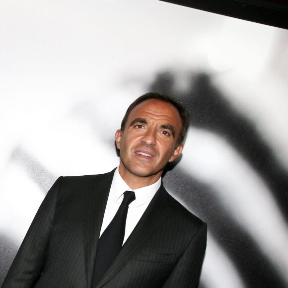 Nikos Aliagas - Inauguration de l'exposition photographique de Nikos Aliagas intitulée "Corps et âmes" à la Conciergerie à Paris le 23 Mars 2016. L'animateur de TF1 présente, dans ce monument historique et révolutionnaire, une facette moins connue de sa personnalité : il expose, en grand format et en noir et blanc, dix clichés très personnels ainsi qu'un diaporama de portraits de personnalités du 24 mars au 22 mai 2016. © Dominique Jacovides / Bestimage