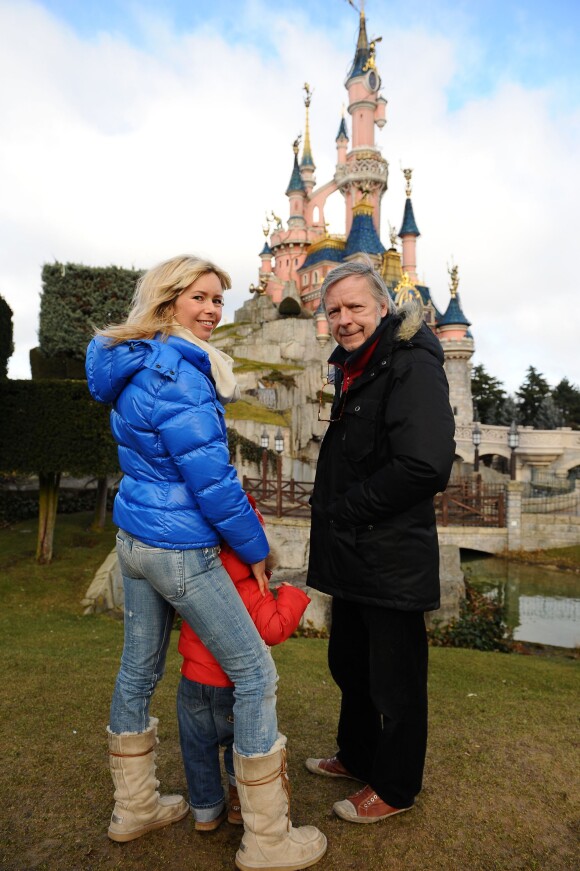 Renaud et Romane Serda à Disneyland Paris, le 12 février 2009.