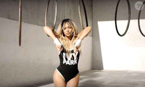 Beyoncé pose pour IVY PARK.