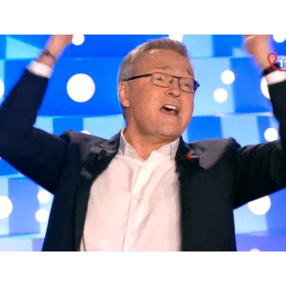 Laurent Ruquier, très agacé par les propos tenus par Patrick Sébastien dans son livre, remet les pendules à l'heure, dans On n'est pas couché sur France 2, le samedi 2 avril 2016.
