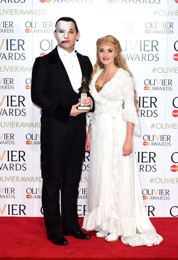 Ben Forster et Emmi Christensson lors des Olivier Awards 2016 au The Royal Opera House, Londres, le 3 avril 2016.