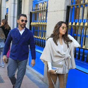 Eva Longoria et son fiancé Jose Baston vont déjeuner dans un restaurant à Madrid le 2 Avril 2016.