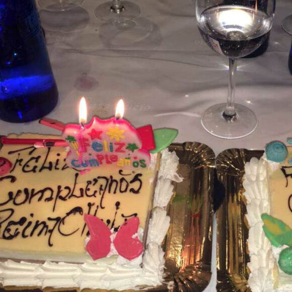 Eva Longoria et son fiancé Jose Antonio Baston, dînent au restaurant Casa Lucio à Madrid, le 1er avril 2016