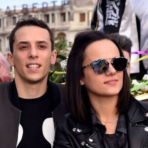 Jean-Marc Généreux, Jaclyn Spencer, Grégoire Lyonnet et sa compagne Alizée Alizée - La troupe de Danse avec les Stars participe à la 4e bataille de Fleurs dans le cadre du Carnaval 2016 à Nice le 24 février 2016. © Bruno Bebert/Bestimage