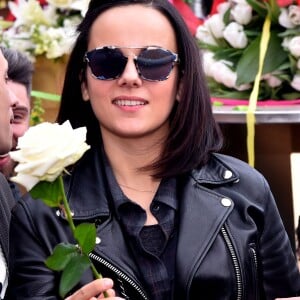 Alizée - La troupe de Danse avec les Stars participe à la 4e bataille de Fleurs dans le cadre du Carnaval 2016 à Nice le 24 février 2016. © Bruno Bebert/Bestimage