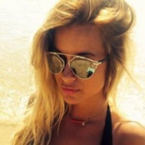 Carla des "Marseillais South Africa" sexy en bikini sur Instagram