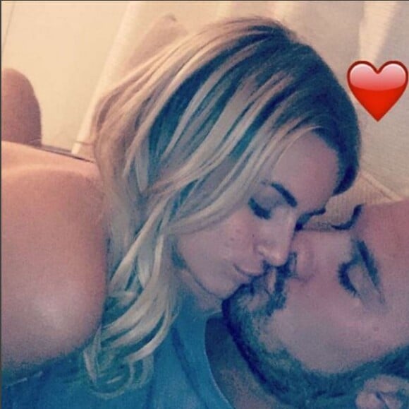 Carla Moreau des "Marseillais South Africa" et Kevin en couple, ils affichent leur amour sur Instagram