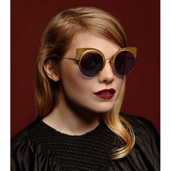 Coeur de Pirate pour Eyeshine de Fendi.