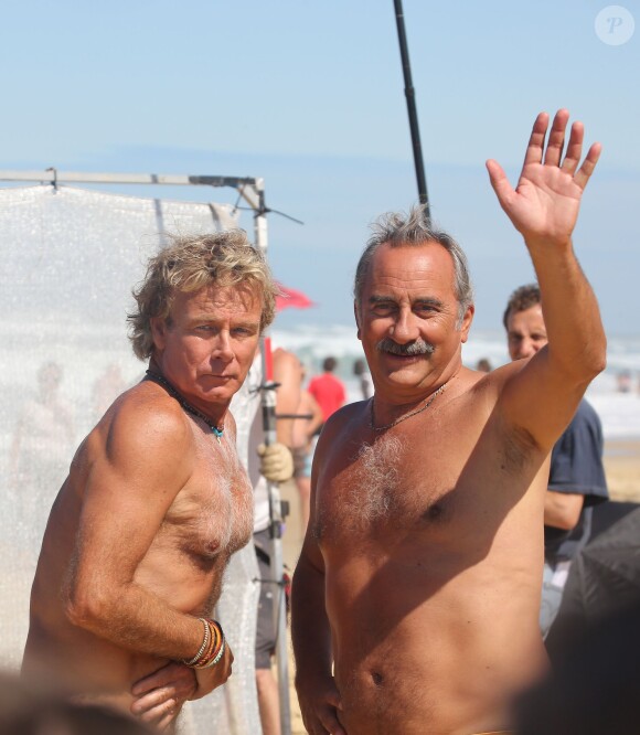 Franck Dubosc et Antoine Duléry sur le tournage de "Camping 3" à Biscarosse le 25 août 2015