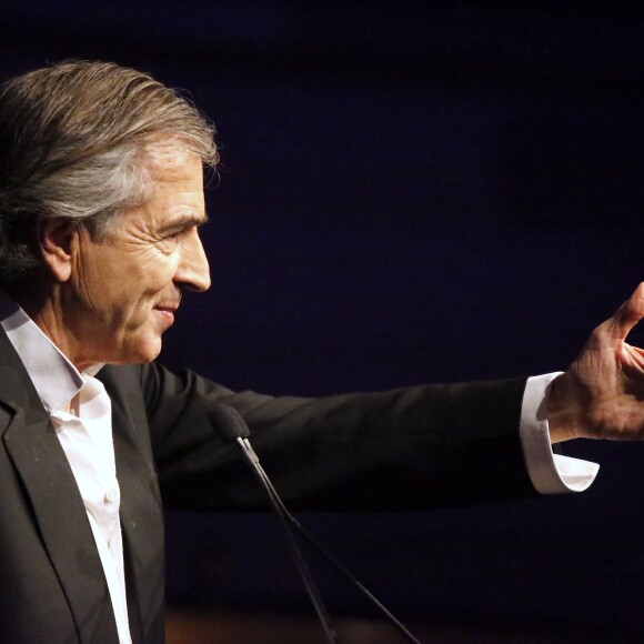 Exclusif - Bernard-Henri Lévy pendant son allocution lors du 3e gala Algemeiner Jewish 100 au Gotham Hall à New York, le 28 mars 2016. BHL s'est vu décerner lors de cet événement le prix Warrior of Truth Award au regard de son combat contre l'antisémitisme.