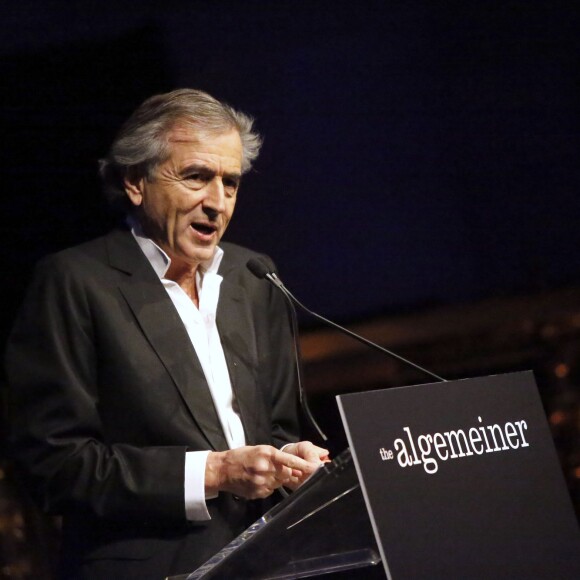 Exclusif - Bernard-Henri Lévy pendant son allocution lors du 3e gala Algemeiner Jewish 100 au Gotham Hall à New York, le 28 mars 2016. BHL s'est vu décerner lors de cet événement le prix Warrior of Truth Award au regard de son combat contre l'antisémitisme.