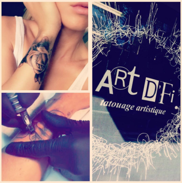Emilie (Secret Story 9) tatouée chez Art D'fi à Marseille, avril 2016.