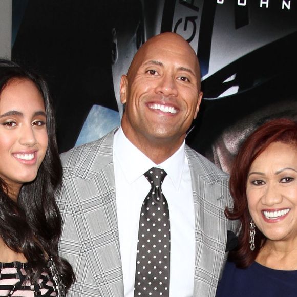 Ata Johnson, Dwayne Johnson, Simone Alexandra Johnson à la Première du film "San Andreas" à Los Angeles le 26 mai 2015.