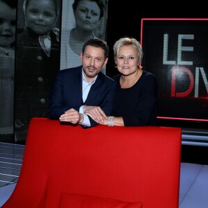 Exclusif - Muriel Robin et Marc-Olivier Fogiel, le 15 avril 2016 sur le tournage de l'émission Le Divan. Diffusion le mardi 19 avril 2016 à 23h10 sur France 3. © Dominique Jacovides