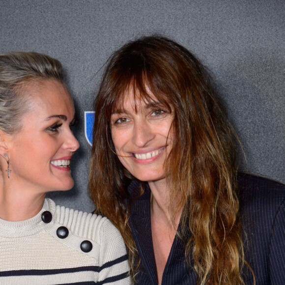 Laeticia Hallyday et Caroline de Maigret - Avant-première du film "Mon Roi" au cinéma Gaumont Capucines à Paris, le 12 octobre 2015.