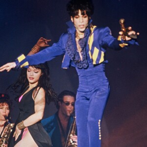 Prince et Mayte Garcia, sur scène à Wembley, le 2 août 1993