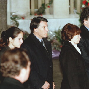 Mazarine Pingeot et Danielle Mitterrand aux funérailles de François Mitterrand le 11 janvier 1991 à Jarnac