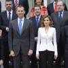 Le roi Felipe et la reine Letizia d'Espagne participaient à la réunion de la commission à l'occasion des 400 ans de la mort de Cervantes au palais de la Zarzuela à Madrid, le 14 avril 2016.