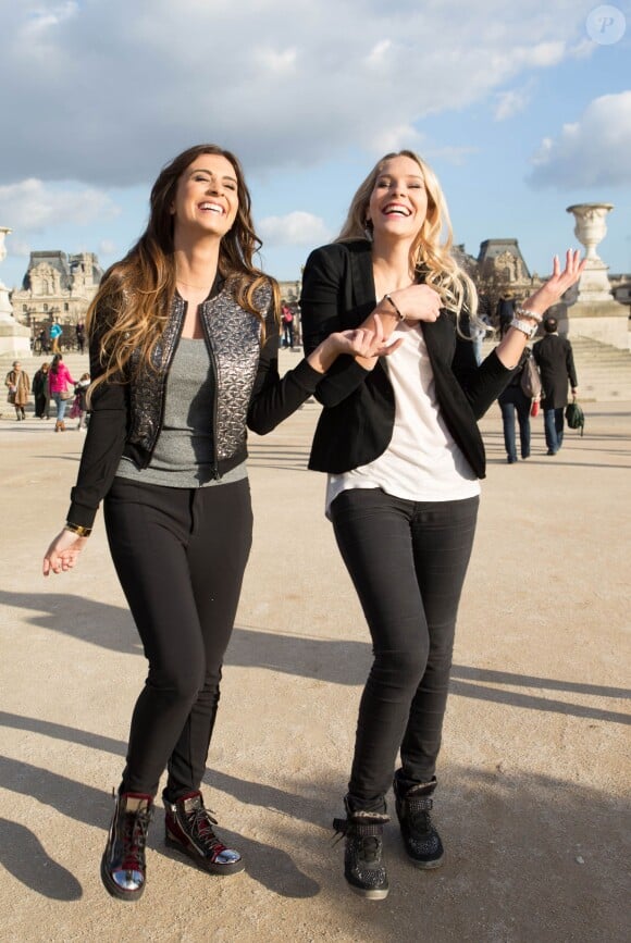 Exclusif - Martika et Louise (Bachelor 2014) dans un jardin à Paris, le 11 mars 2014.