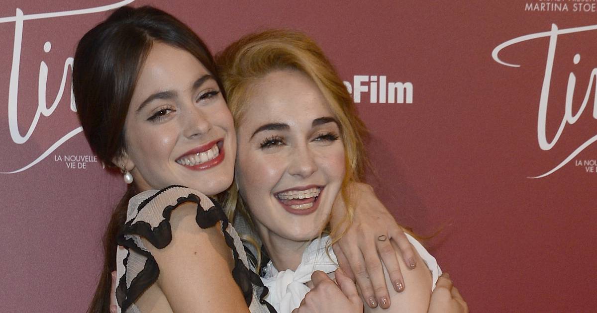 Martina Stoessel et Mercedes Lambre - Avant-première du film La