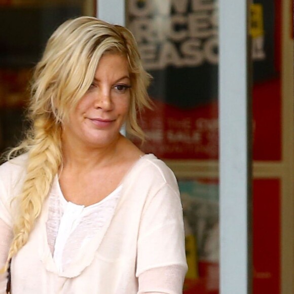 Tori Spelling à Los Angeles, le 13 mars 2016