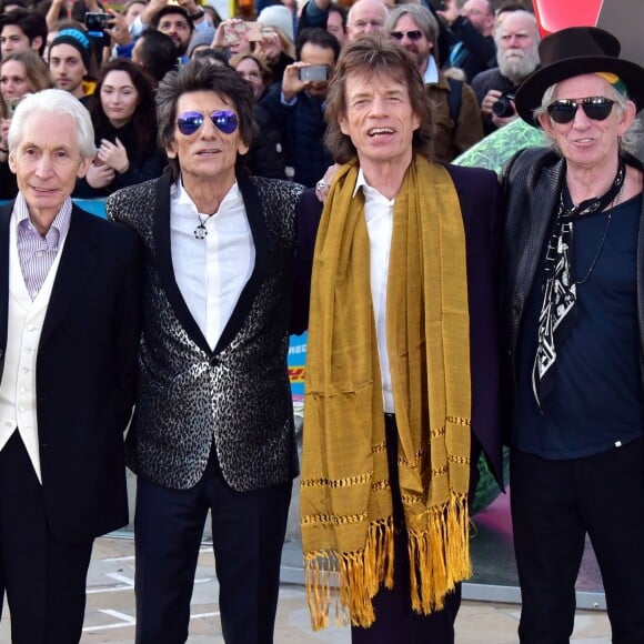 Les Rolling Stones Charlie Watts, Ronnie Wood, Mick Jagger et Keith Richards au vernissage de l'exposition "Exhibitionism" consacrée aux Rolling Stones à la Saatchi Gallery de Londres le 4 avril 2016. © CPA / Bestimage