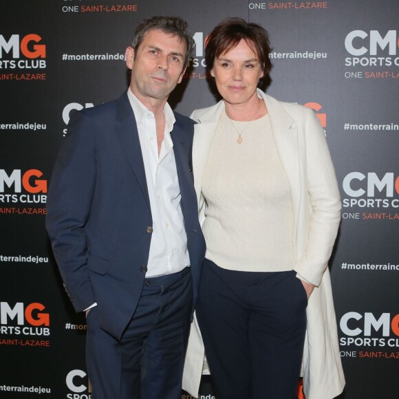 Claire Nebout et son compagnon Frédéric Taddeï à l'inauguration du CMG Sports Club ONE Saint-Lazare à Paris, le 28 avril 2016