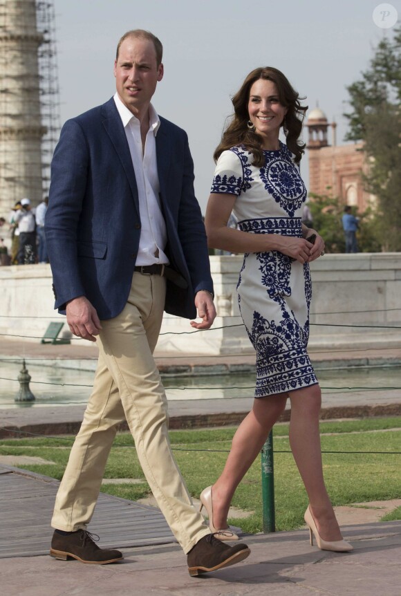 Le prince William et Kate Middleton devant le Taj Mahal le 16 avril 2016